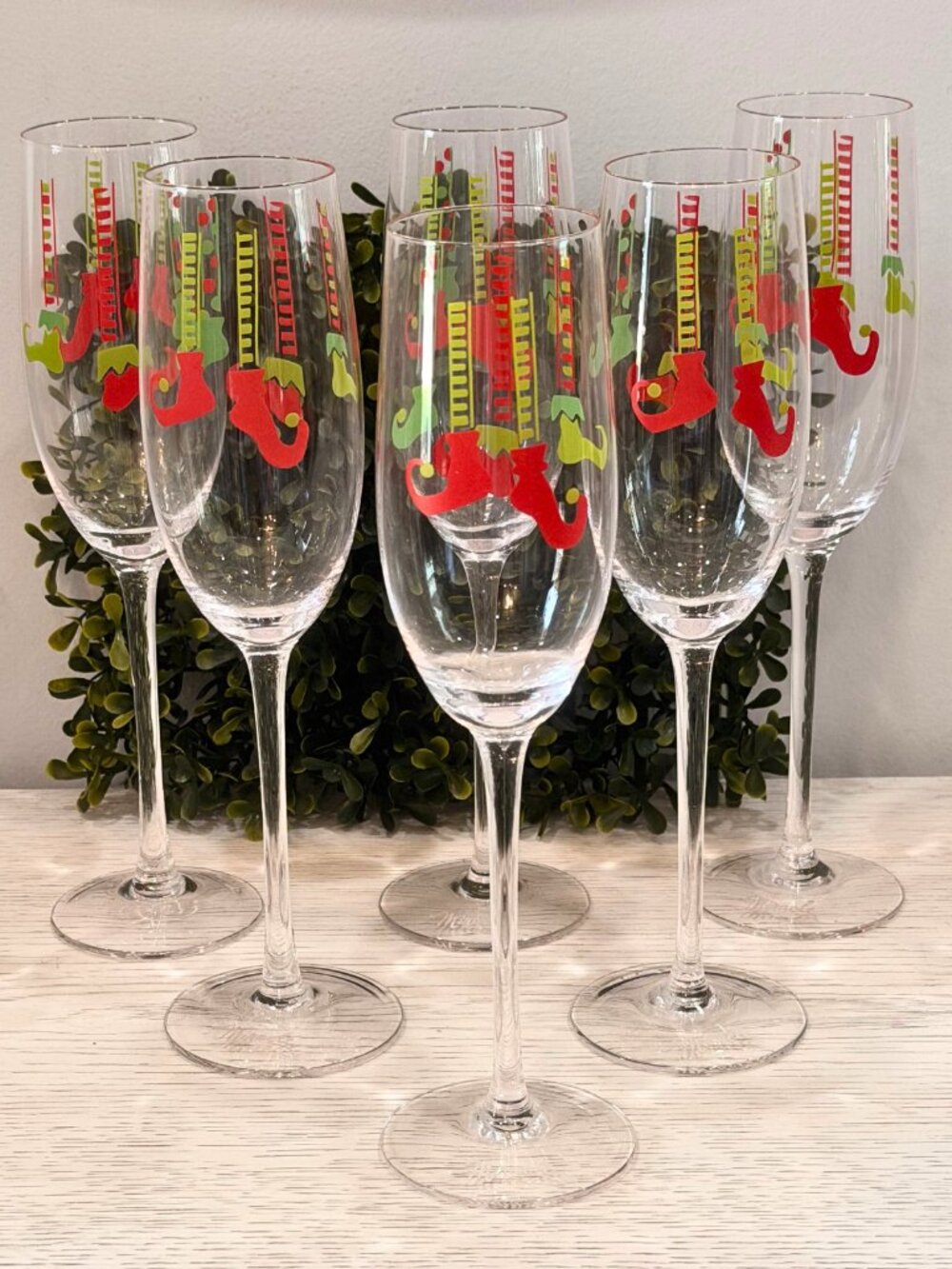 MIRACLE Champagne Flutes Glasses Set of 6 Holiday Christmas Elf Feet Socks 10"